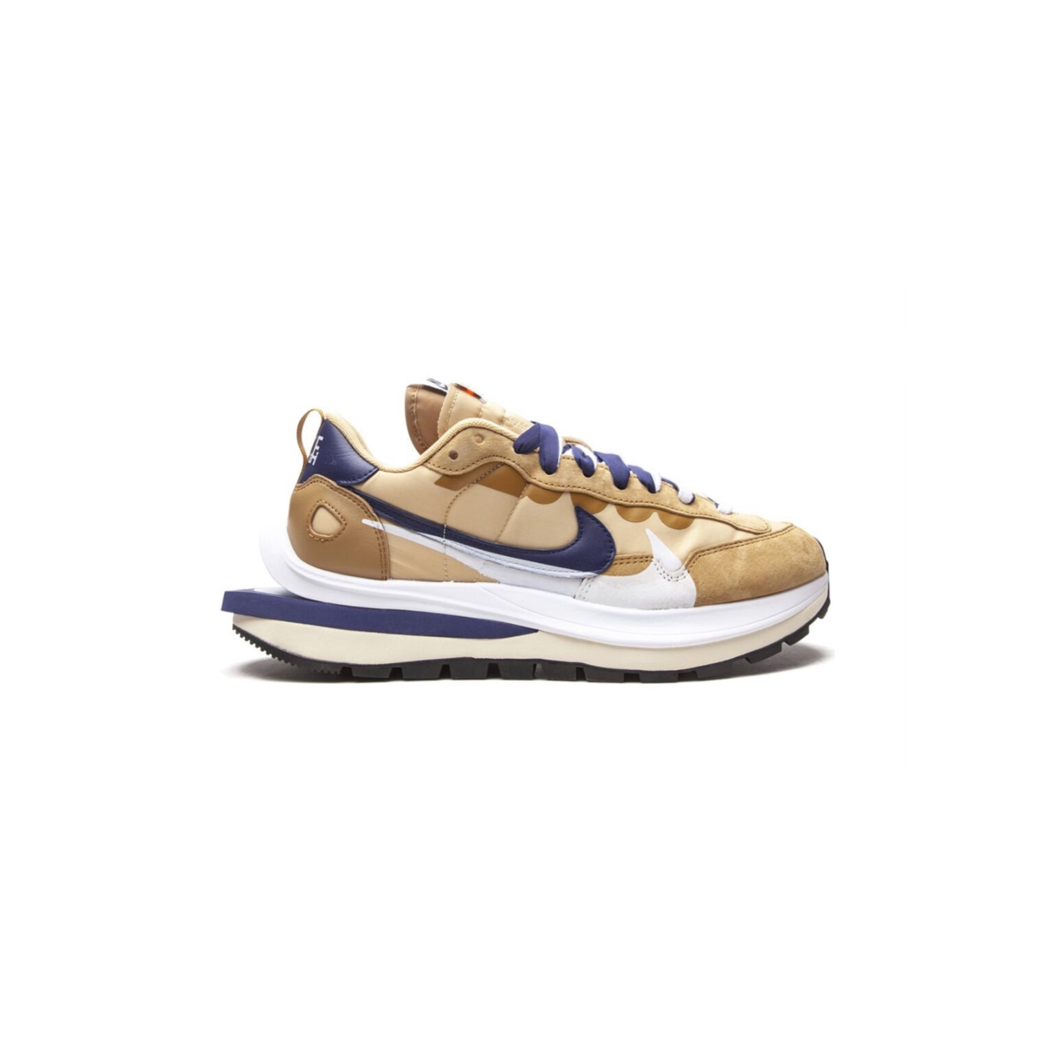 sacai nike vaporwaffle sesame