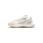 nike vaporwaffle sacai sail gum