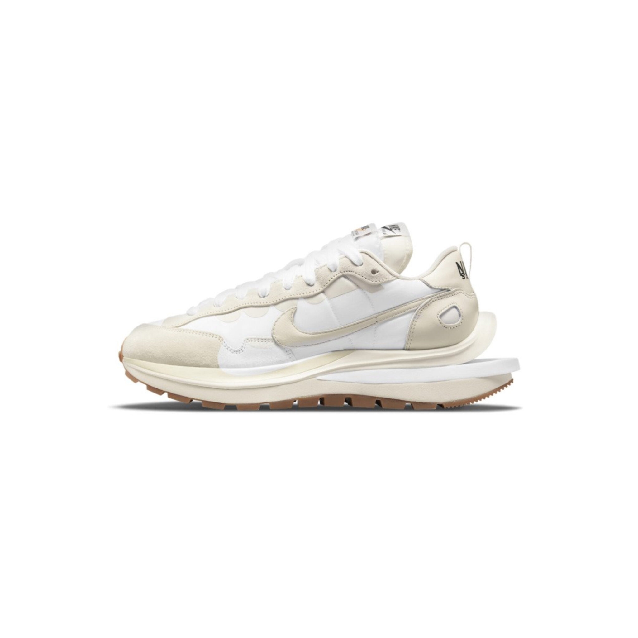 nike vaporwaffle sacai sail gum