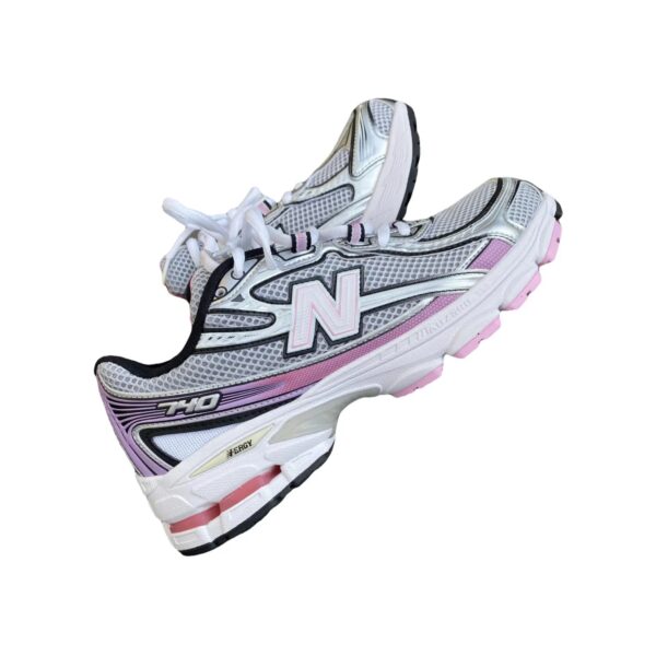 New Balance 740 Rose